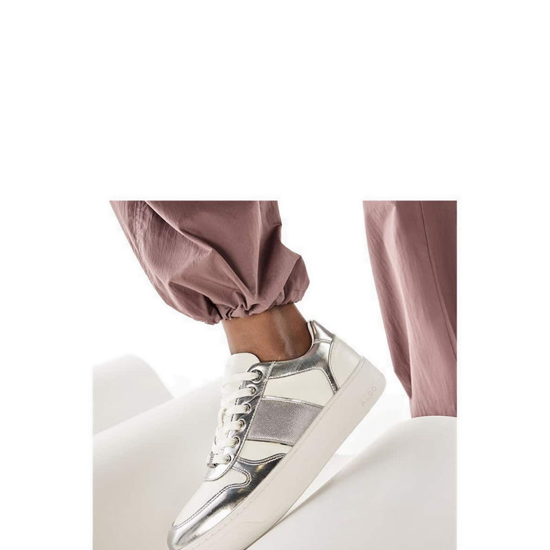 Clubhouse-L Women's Low Top Sneakers - Silver