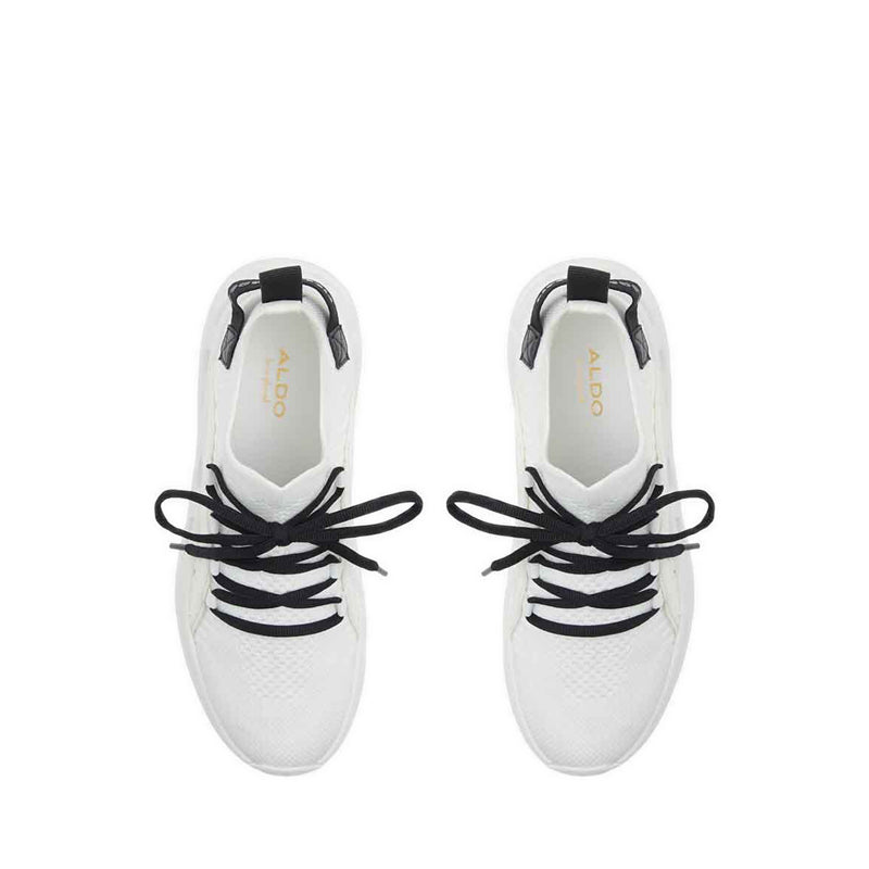 Motionxx Women's Jogger Sole Sneakers - White/Black