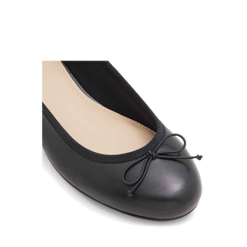 Aliette Women's Ballet Flats - Black