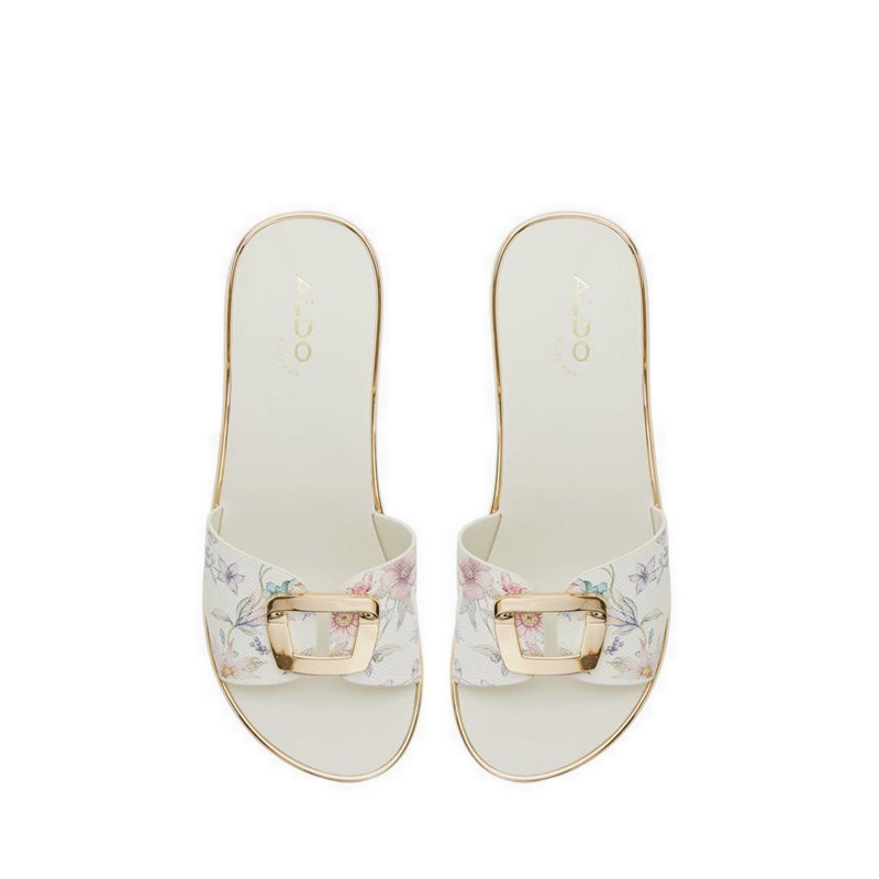 Menhaden Women's Beach Sandals - White/Bone