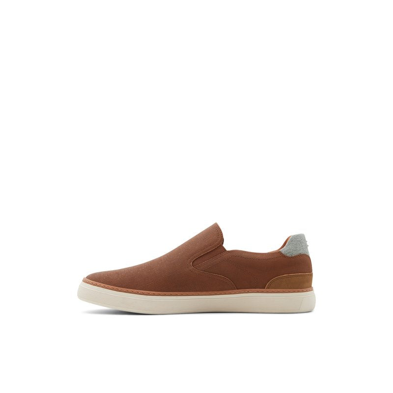 Noredus Men's Slip On Sneakers - Tan