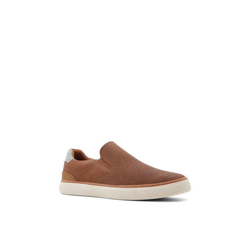 Noredus Men's Slip On Sneakers - Tan