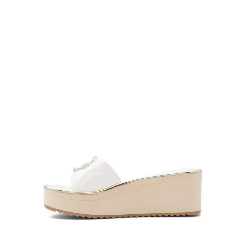 Onayllan Beach Sandals - White