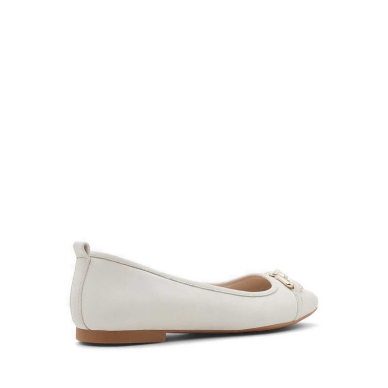 Goasa Women's Ballerinas - White
