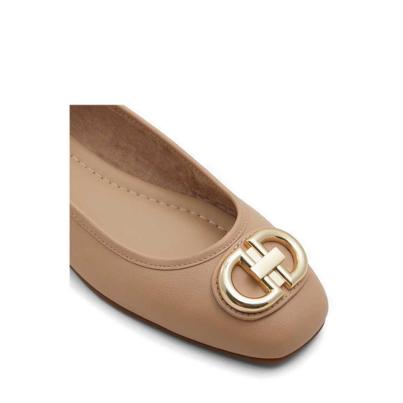 Courbe Women's Ballerinas - Cream
