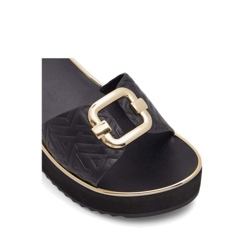 Onayllan Beach Sandals - Black