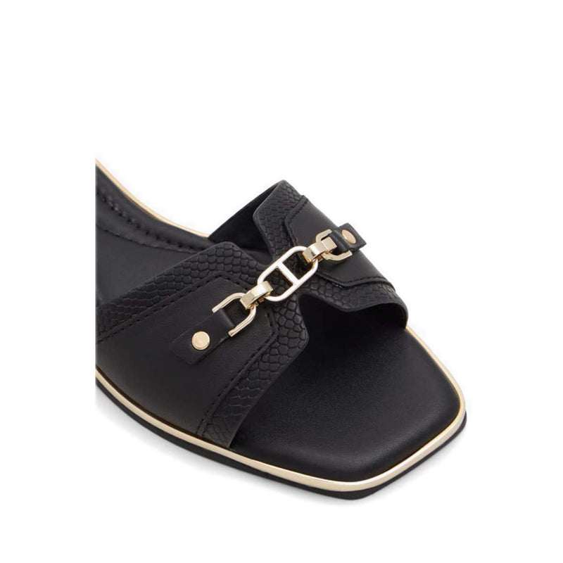 Jeannie Flat Sandals - Black