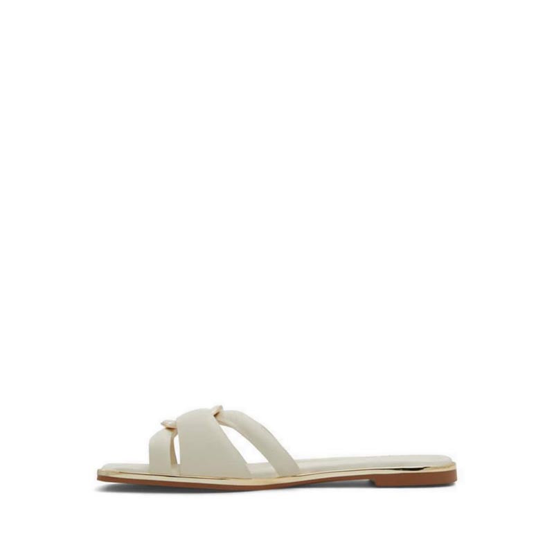 Yesenia Flat Sandals - White