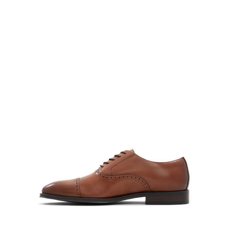 Cunningham Men's Brogue Lace-Up Dress Shoe - Cognac