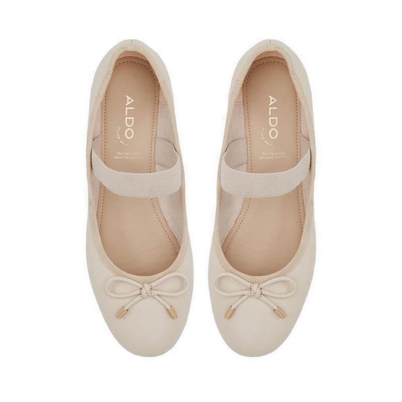 Yuji Women's Ballerinas - Beige