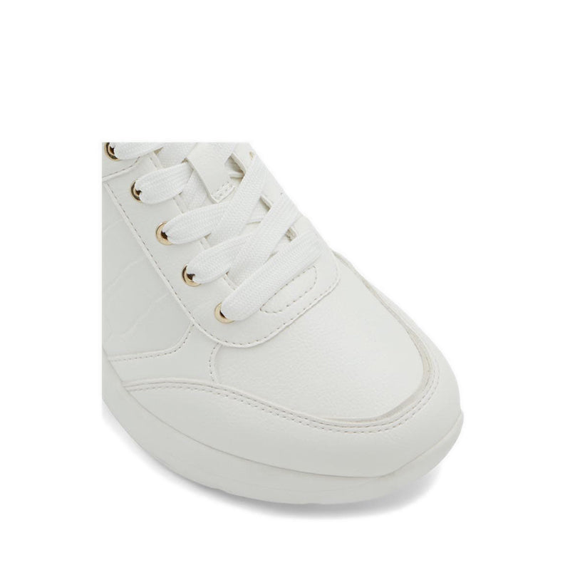 Iconistep Women's Jogger Sole Sneakers - White