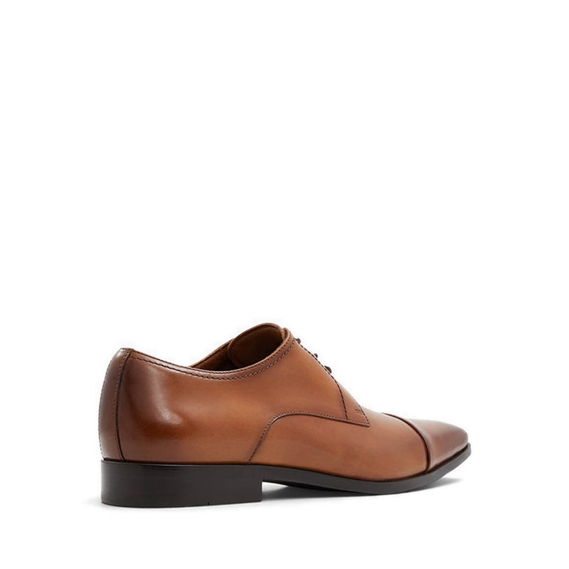 Mulligan Men's Oxford Dress Shoe - Cognac