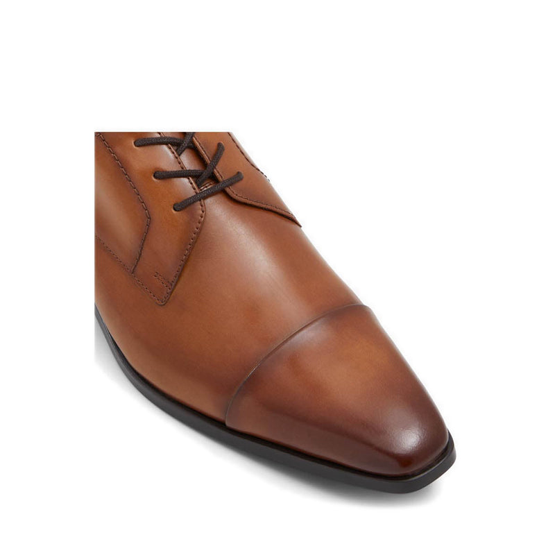 Mulligan Men's Oxford Dress Shoe - Cognac