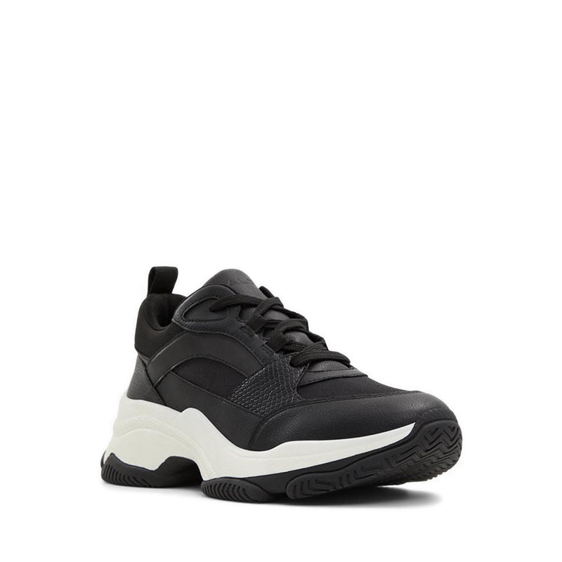 Valleyia Women's Jogger Sole Sneakers - Black