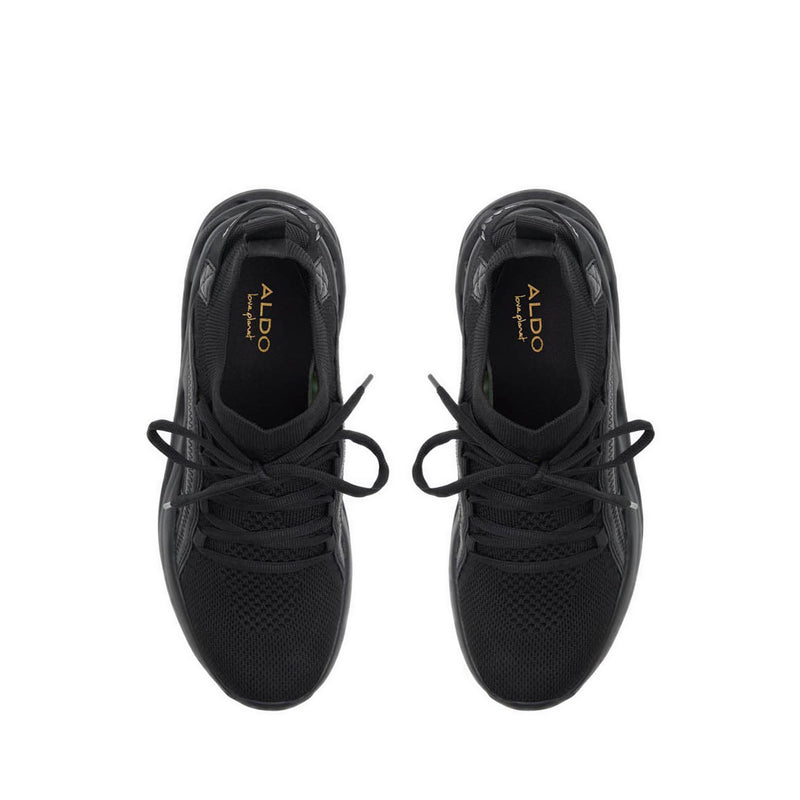Motionxx Women's Jogger Sole Sneakers - Black