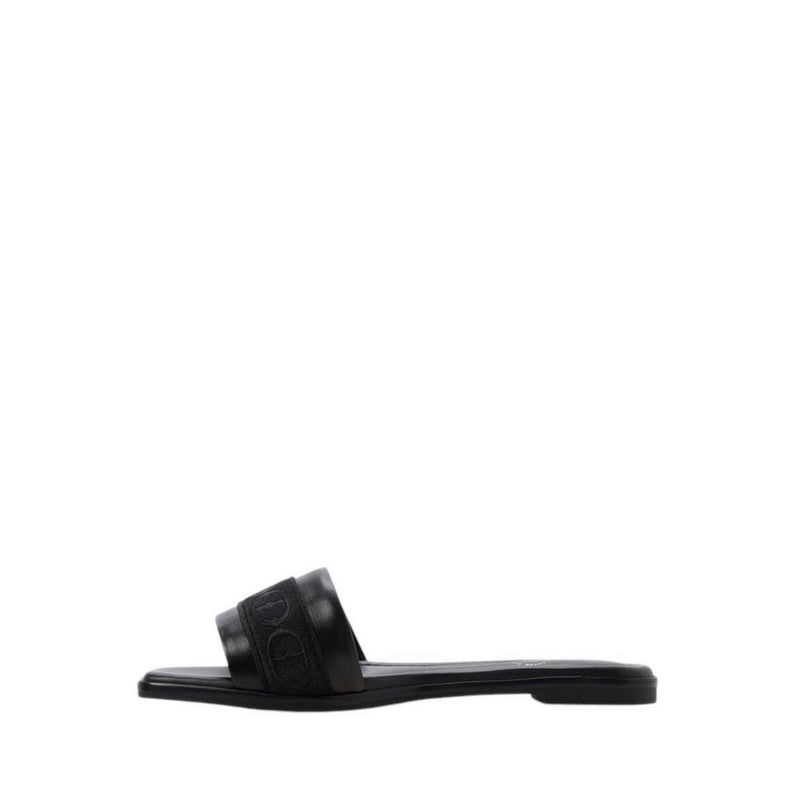 Tendre-In Women's Flat Sandals - Black