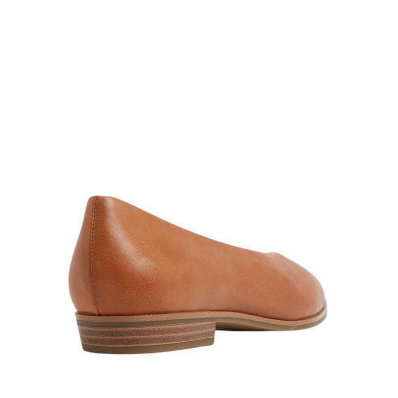 Devereteriel Women's Slip Ons - Light Brown
