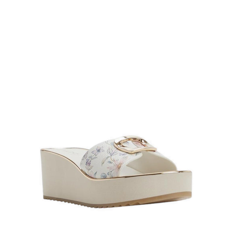 Menhaden Women's Beach Sandals - Print