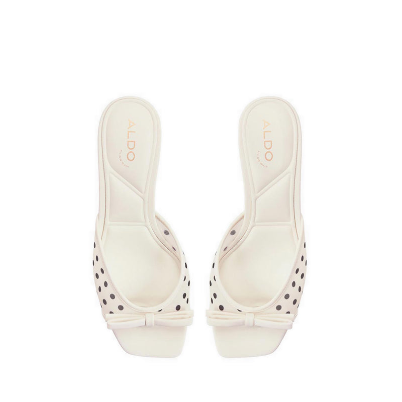 Begoniaa Women's Heels White/Black